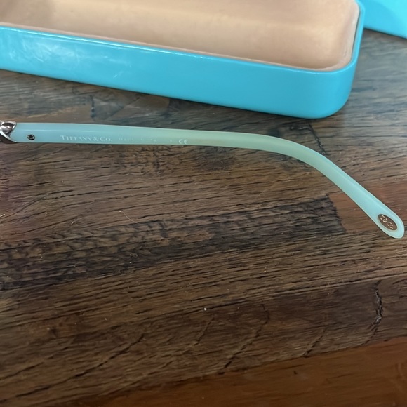 Tiffany & Co prescription glasses & accessories. main image 9